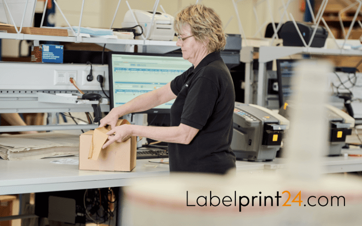 Labelprint24 package shipping